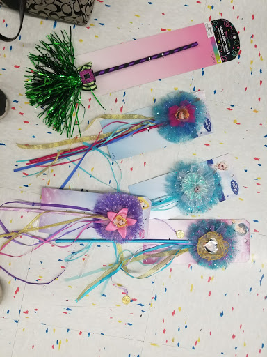 Party Store «Party City», reviews and photos