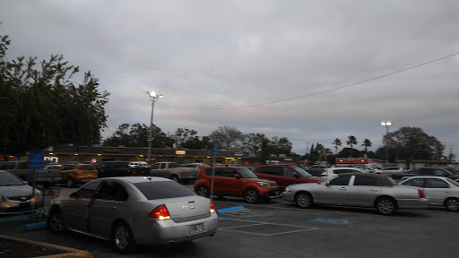 Grocery Store «Winn-Dixie», reviews and photos, 11912 Seminole Blvd, Largo, FL 33778, USA