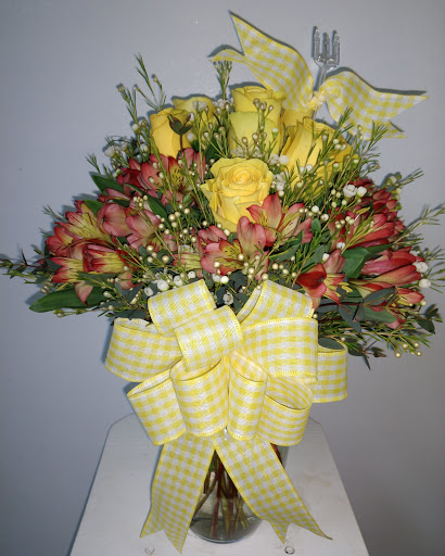 Florist «Mystical Gardens Flower Shop/Palmetto Florist», reviews and photos, 4576 New Jesup Hwy, Brunswick, GA 31520, USA