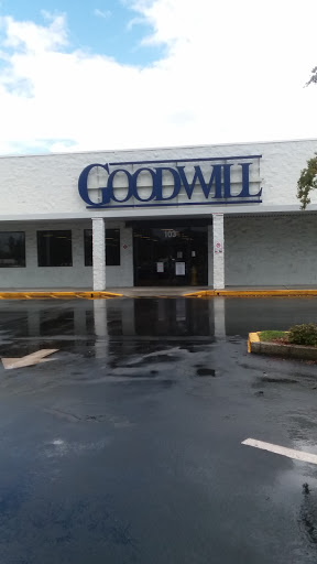 Goodwill Retail Store and Donation Center – Palatka