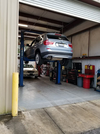 Auto Repair Shop «Import Professional Auto», reviews and photos, 325 E Washington St, Minneola, FL 34715, USA