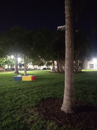 Park «Collins Park», reviews and photos, 2100 Collins Ave, Miami Beach, FL 33140, USA