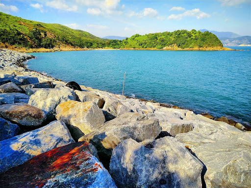 Places to go on a date Hong Kong