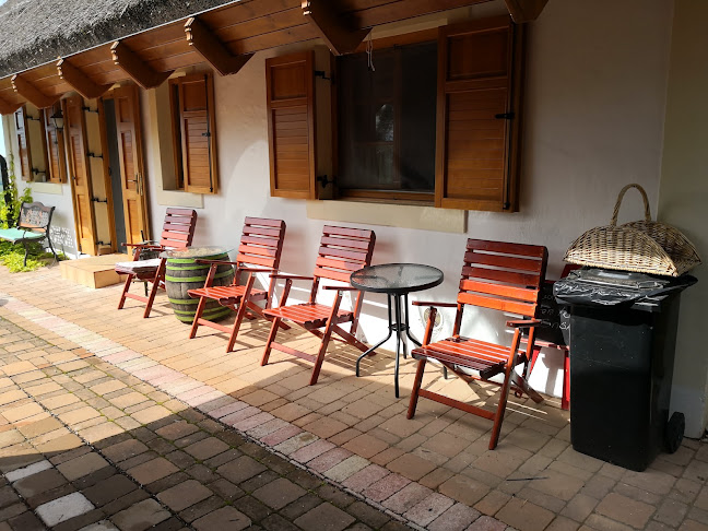 Opinii despre 4K Vendégház és Vinotéka în Kisapáti - Italbolt