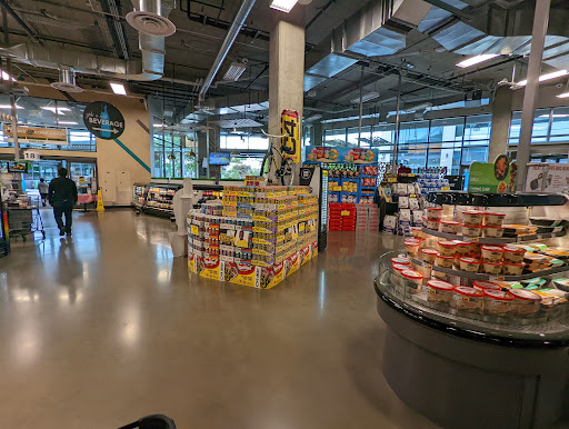 Grocery Store «Quality Food Center», reviews and photos, 211 Parkplace Center, Kirkland, WA 98033, USA
