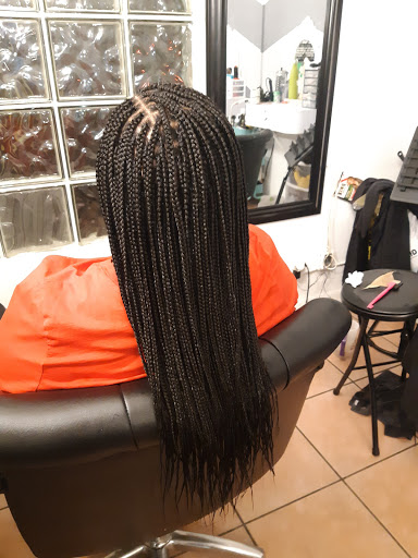 Beauty Salon «Missy Hair Salon», reviews and photos, 6070 Pembroke Rd, Miramar, FL 33023, USA