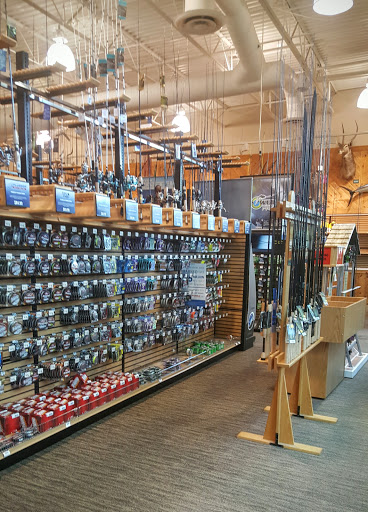Sporting Goods Store «SCHEELS», reviews and photos, 101 Jordan Creek Pkwy #4000, West Des Moines, IA 50266, USA