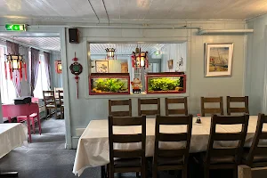 Orient Pearl Kina restaurant image