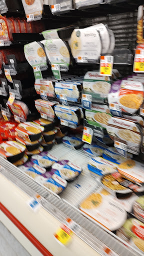 Grocery Store «Food Lion», reviews and photos, 4195 Winchester Rd, Marshall, VA 20115, USA