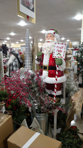 Department Store «HomeGoods», reviews and photos, 11959 SW Canyon Rd, Beaverton, OR 97005, USA
