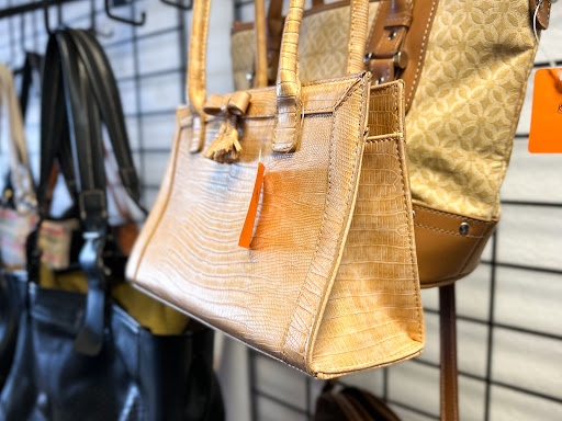 Thrift Store «Christian Family Care Thrift Store», reviews and photos, 3121 E Greenway Rd, Phoenix, AZ 85032, USA