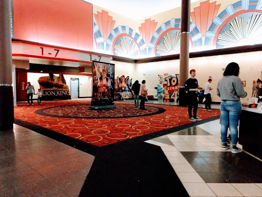 Movie Theater «AMC Loews Palisades 21 and IMAX», reviews and photos, 4403 Palisades Center Dr, West Nyack, NY 10994, USA