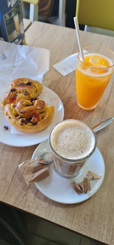 Avaliações doPadaria Pastelaria Doce Oiã 93 em Oliveira do Bairro - Cafeteria