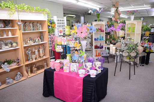 Florist «Flower Cart», reviews and photos, 105 W State St, Pendleton, IN 46064, USA