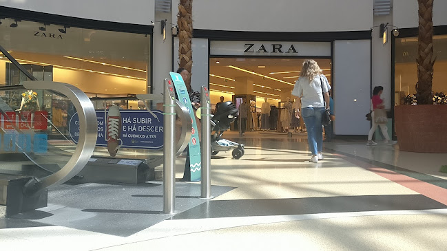 Zara - Gaia Shopping