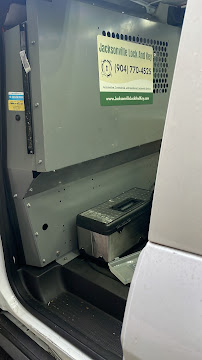 Jacksonville Lock And Key LLC - Photo 4 - Car repair in , Jacksonville