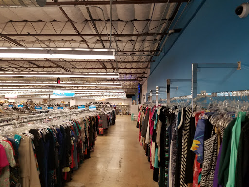 Thrift Store «Goodwill Central Texas - Macfarlane Center & Computer Works», reviews and photos