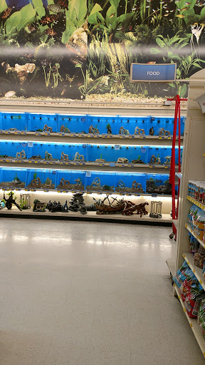 Pet Supply Store «PetSmart», reviews and photos, 70 Worcester-Providence Turnpike #240, Millbury, MA 01527, USA