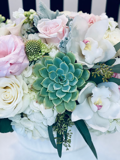 Florist «Celebrate Flowers and Invitations», reviews and photos, 26057 Bouquet Canyon Rd, Santa Clarita, CA 91350, USA