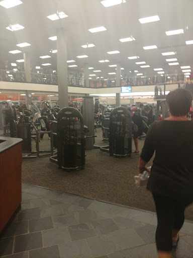 Gym «LA Fitness», reviews and photos, 8502 Cooper Creek Blvd, University Park, FL 34201, USA