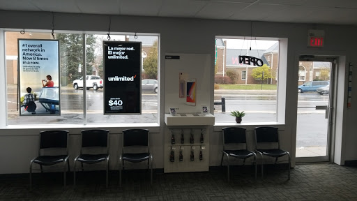 Cell Phone Store «GoWireless Verizon Authorized Retailer», reviews and photos, 168 E Main St, Ravenna, OH 44266, USA