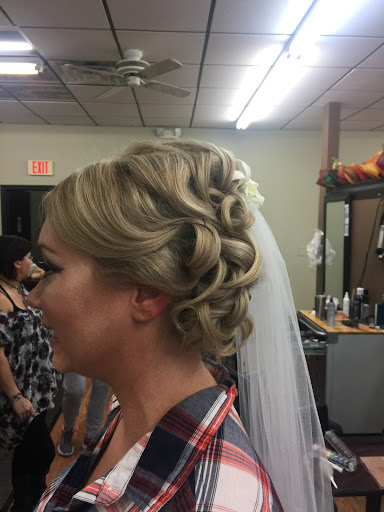 Beauty Salon «Magic Touch Salon & Day Spa», reviews and photos, 31012 Harper Ave, St Clair Shores, MI 48082, USA