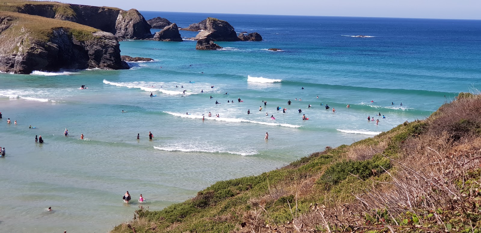 Foto von Porthcothan beach - beliebter Ort unter Entspannungskennern