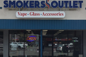 Smokers Outlet and Grow image