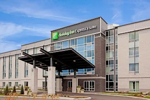 Holiday Inn Express & Suites Saint - Hyacinthe, an IHG Hotel image