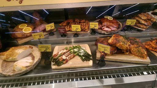 Shopping Mall «Shops at the Ridge», reviews and photos, 5100 Broadway, Oakland, CA 94611, USA