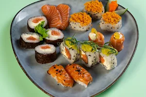 Nalaki Sushi image