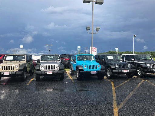 Car Dealer «Thompson Chrysler Dodge Jeep Ram of Harford County», reviews and photos, 1102 Bus Center Way, Edgewood, MD 21040, USA