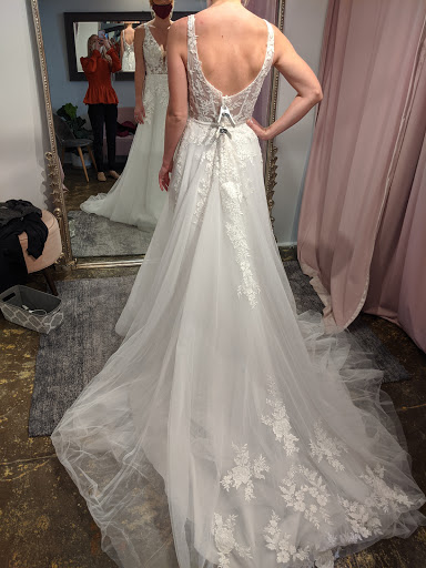 Bridal Shop «Savvy Bridal Boutique», reviews and photos, 1804 Central St, Kansas City, MO 64108, USA