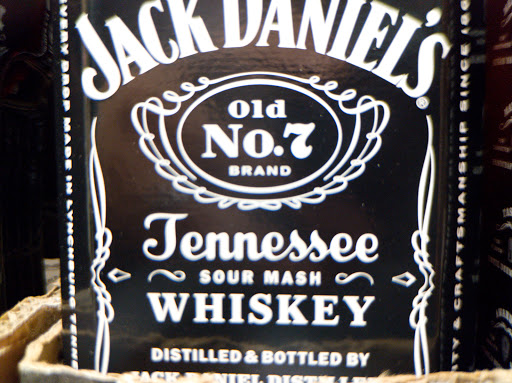 Liquor Store «Garrafeira Wines & Liquor Corporation», reviews and photos, 13844 101st Ave, Jamaica, NY 11435, USA