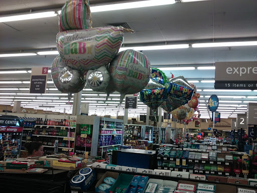 Grocery Store «Safeway», reviews and photos, 1231 S Prairie Ave, Pueblo, CO 81005, USA