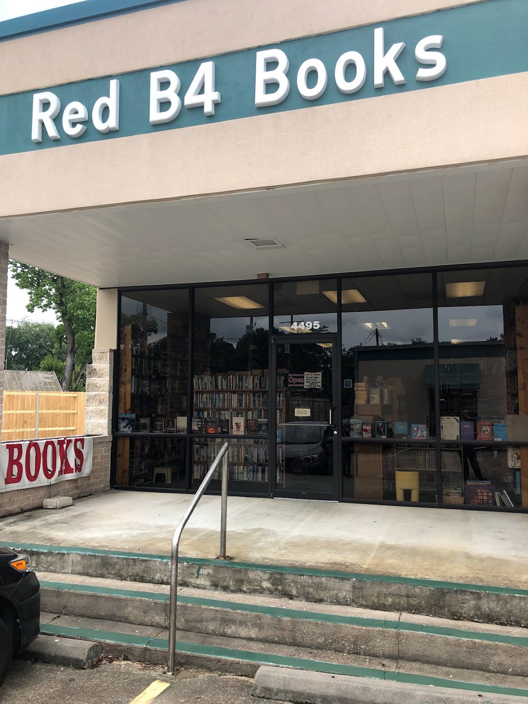 Red B4 Books