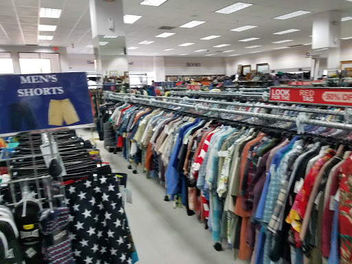 Thrift Store «Goodwill», reviews and photos, 102 30th St, Springfield, OR 97478, USA