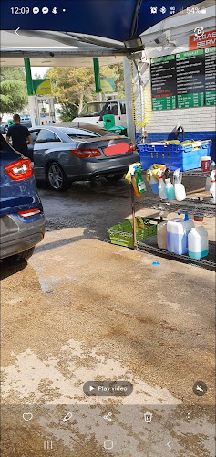 Albi's Hand Car Wash - Car wash