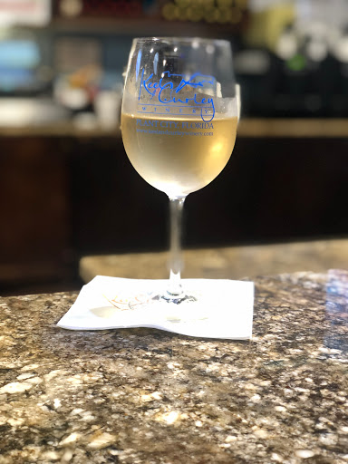 Winery «Keel and Curley Winery», reviews and photos, 5210 Thonotosassa Rd, Plant City, FL 33565, USA