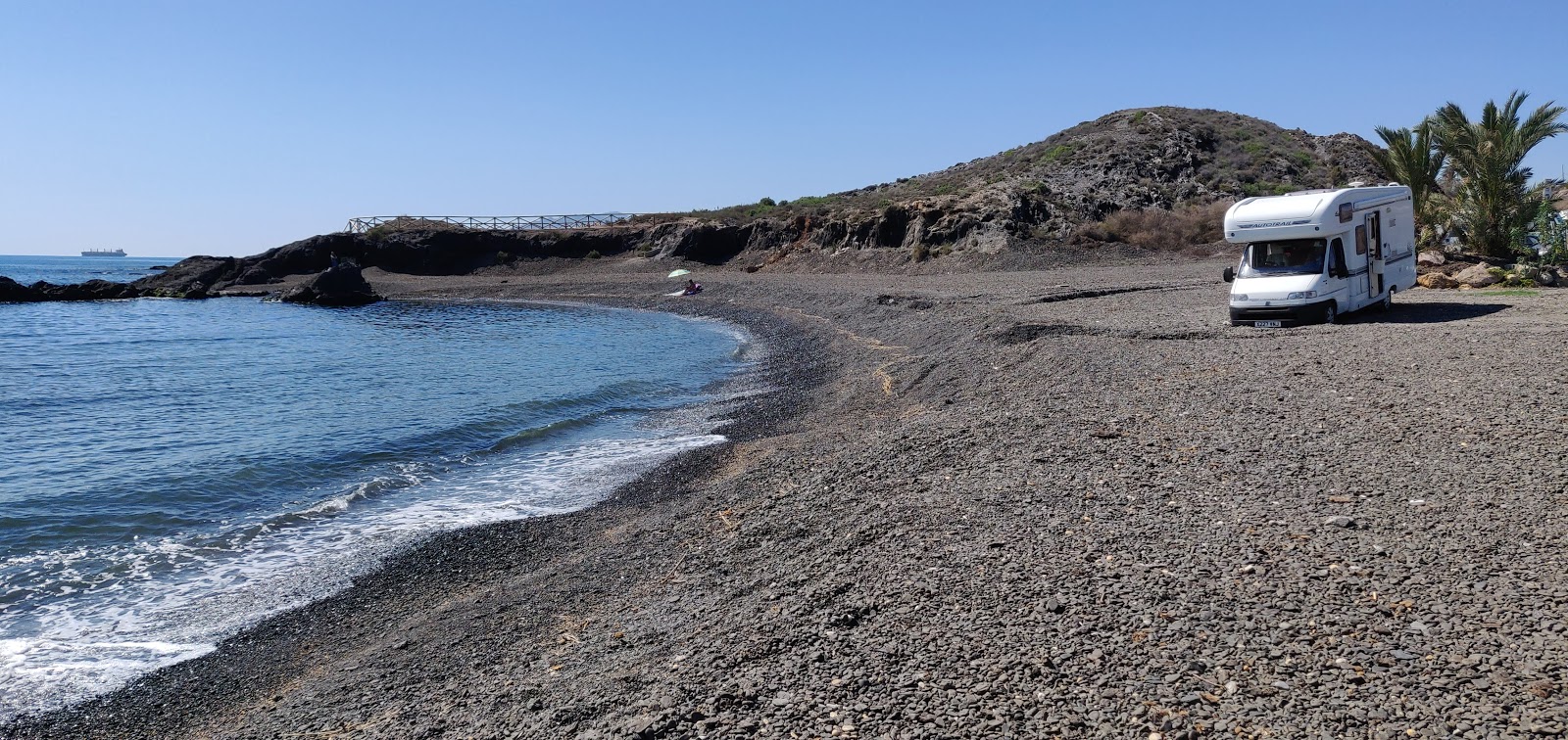Foto de Playa la Dolores localizado em área natural