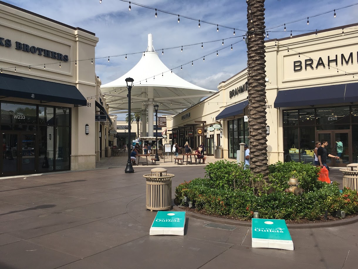 Tanger Outlets Palm Beach