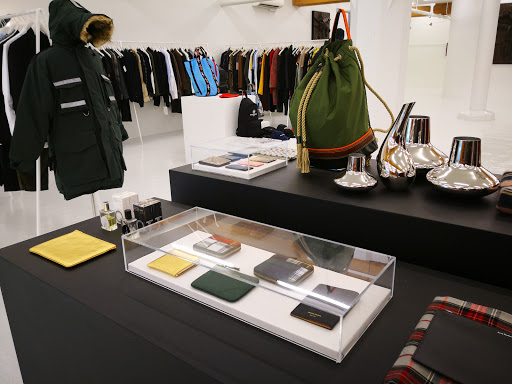 Fashion Accessories Store «Totokaelo», reviews and photos, 1523 10th Ave, Seattle, WA 98122, USA