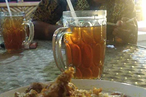 Warung Adem Ayem image