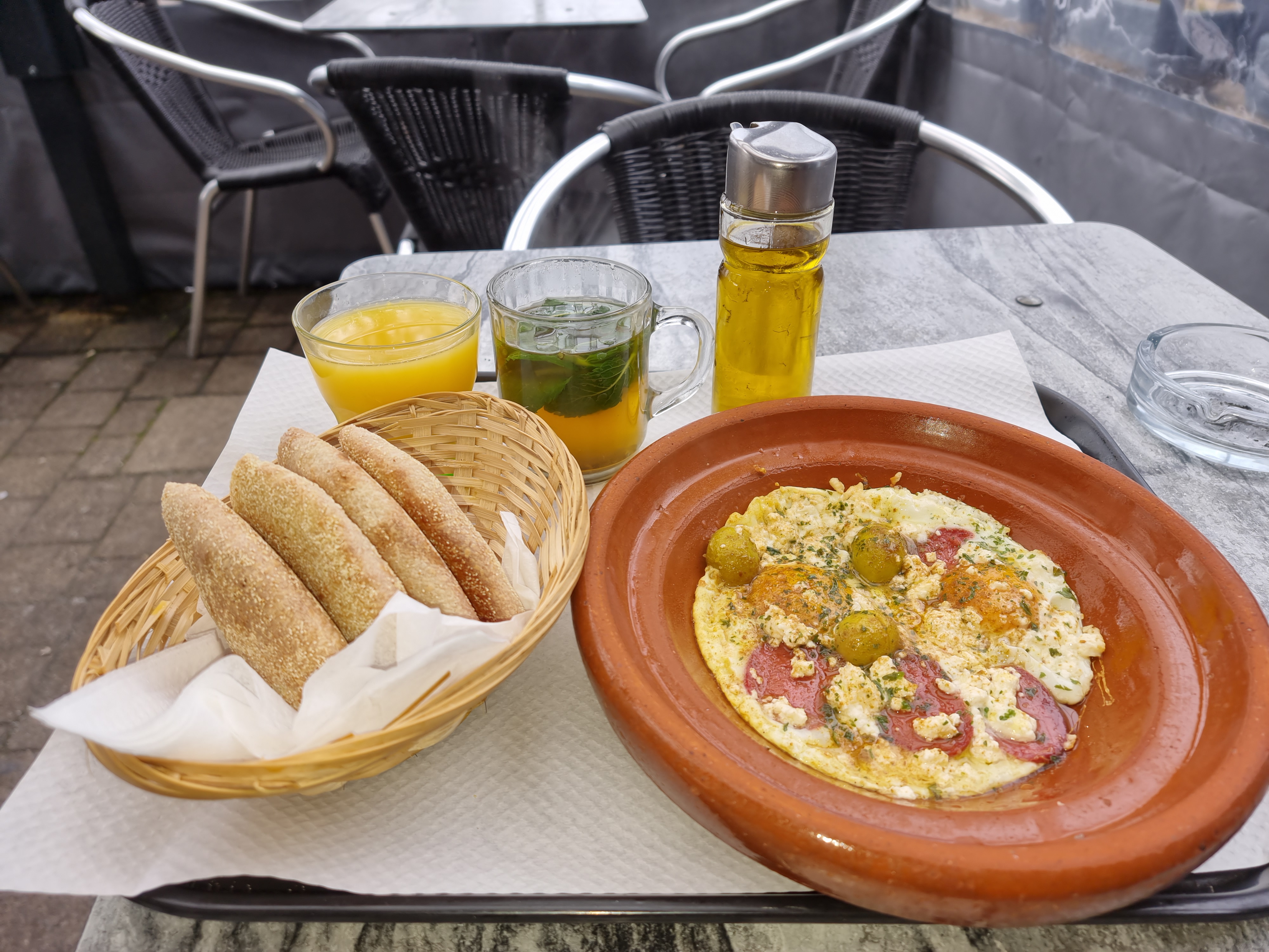 Photo n° 1 de l'avis de Double.a fait le 12/02/2022 à 12:11