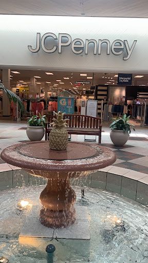 Shopping Mall «University Mall», reviews and photos, 1701 McFarland Blvd E Suite 100, Tuscaloosa, AL 35404, USA