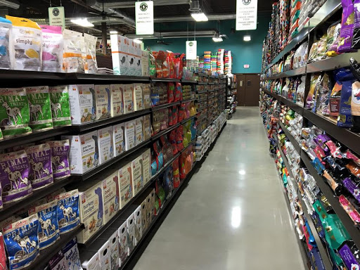 Pet Supply Store «Premier Pet Supply», reviews and photos, 63 W Auburn Rd, Rochester Hills, MI 48307, USA