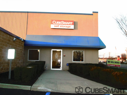 Self-Storage Facility «CubeSmart Self Storage», reviews and photos, 640 Broadway Ave, Holbrook, NY 11741, USA