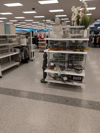 Clothing Store «Ross Dress for Less», reviews and photos, 2604 W Loop 340, Waco, TX 76711, USA