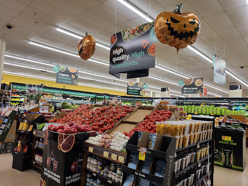 Grocery Store «Star Market», reviews and photos, 1717 Beacon St, Brookline, MA 02445, USA