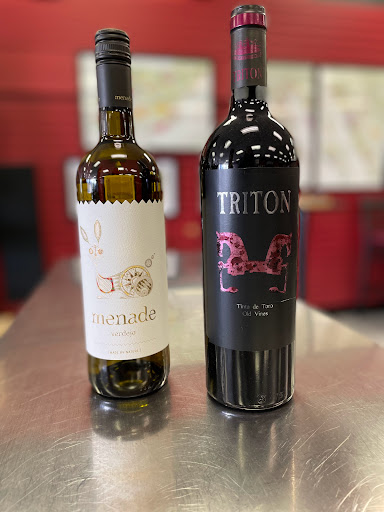 Wine Store «Vinum Wine Shop», reviews and photos, 210b S Main St, Middleton, MA 01949, USA